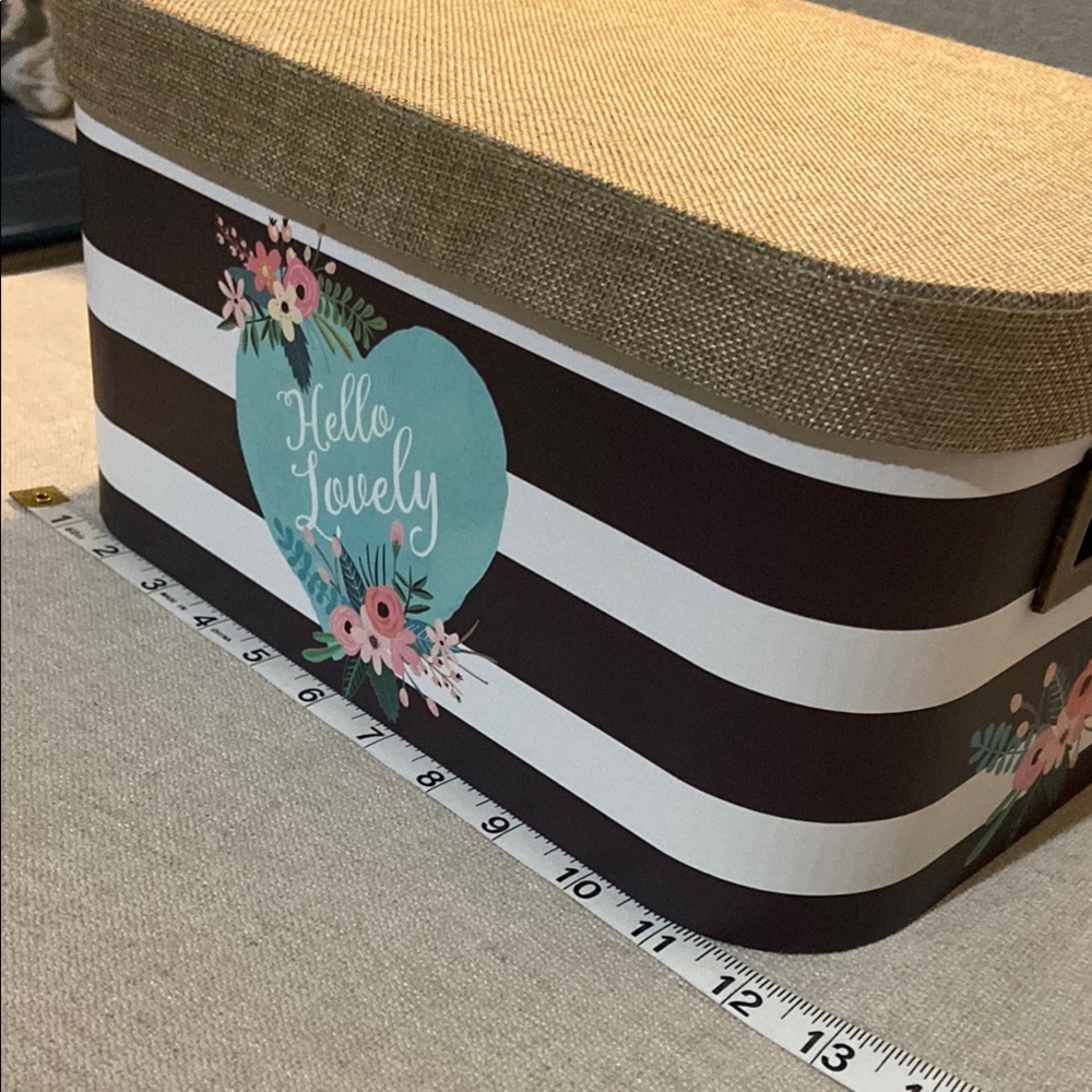 Striped Decorative Storage Box with Floral Heart Design and Lid. - Picture 3 of 8